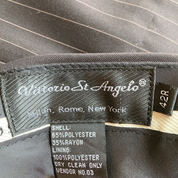 Gently worn Vittorio StAngelo Brown stripe suit - Picture 14 of 14